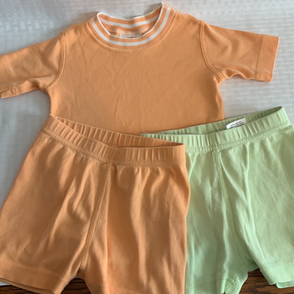 Hanna Anderson PJ’s & Crown & Ivy shorts Sz4